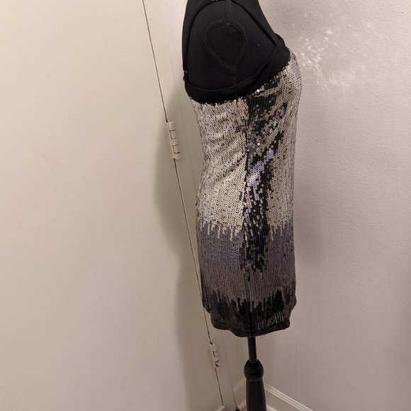 Charlotte Russe Sequin Dress (Black & Silver) with Back Zipper - Picture 6 of 10